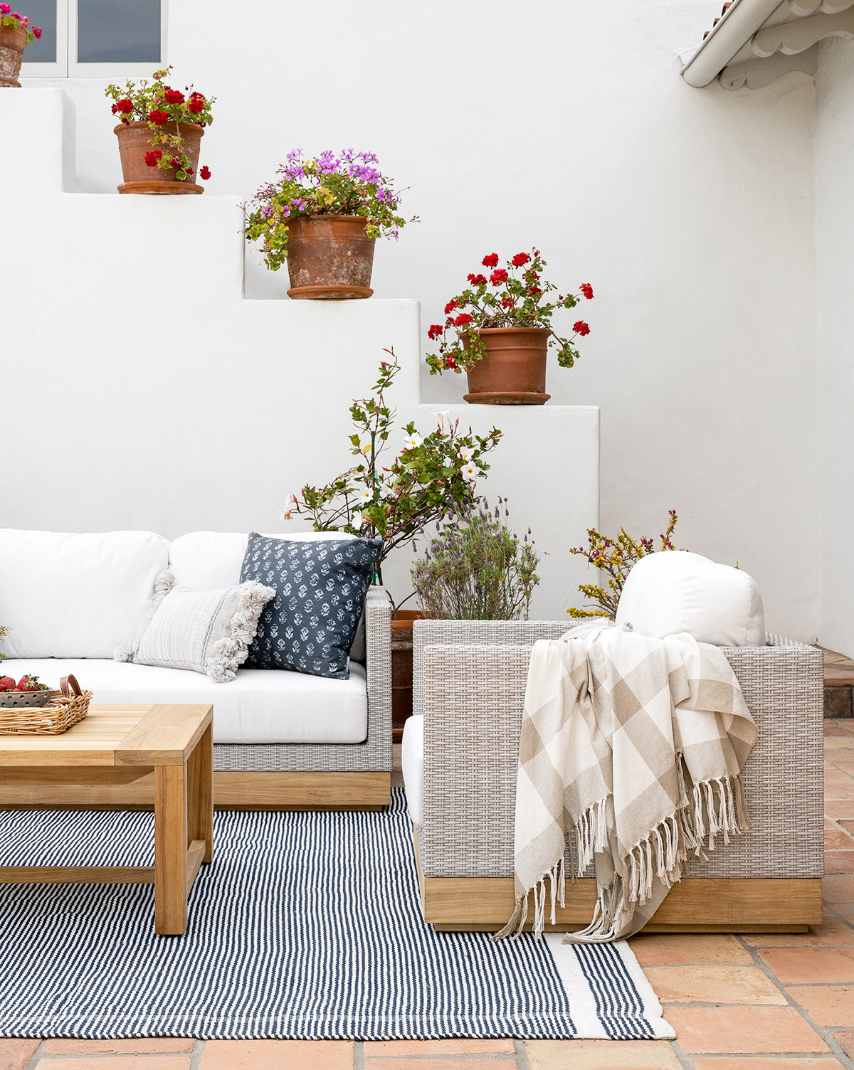 Berdine Wicker Outdoor Chair