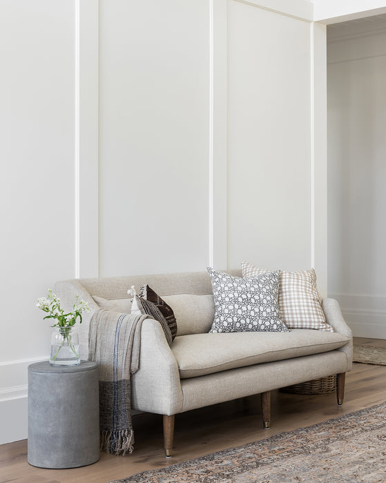 Daxton Settee